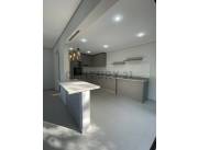 Oportunidad de Venta - Dúplex en Loma Merlo