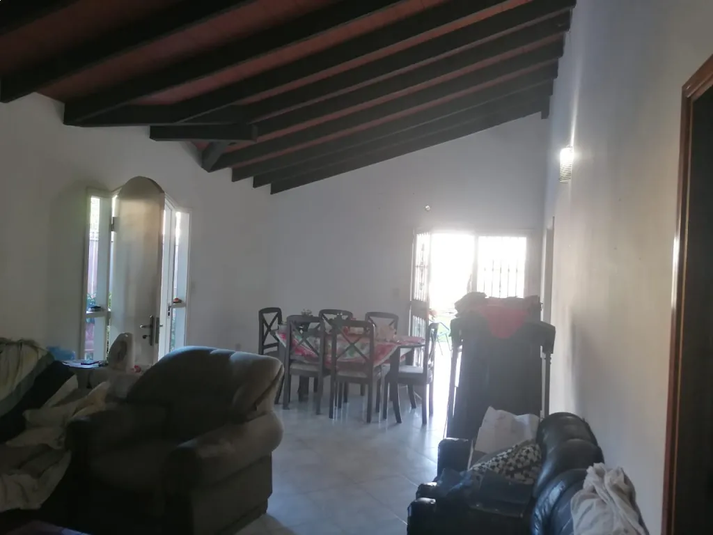VENDO CASA NEGOCIABLE EN BARRIO SAN MIGUEL SAN LORENZO — foto 3