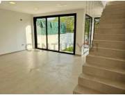 VENDO DUPLEX EN LAMBARÉ AL COSTADO DE RESIDENCIAL SANTA ROSA