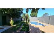 VENDO CASA CON PISCINA EN EL BARRIO SAN ISIDRO: 1 habitación y 3 baños