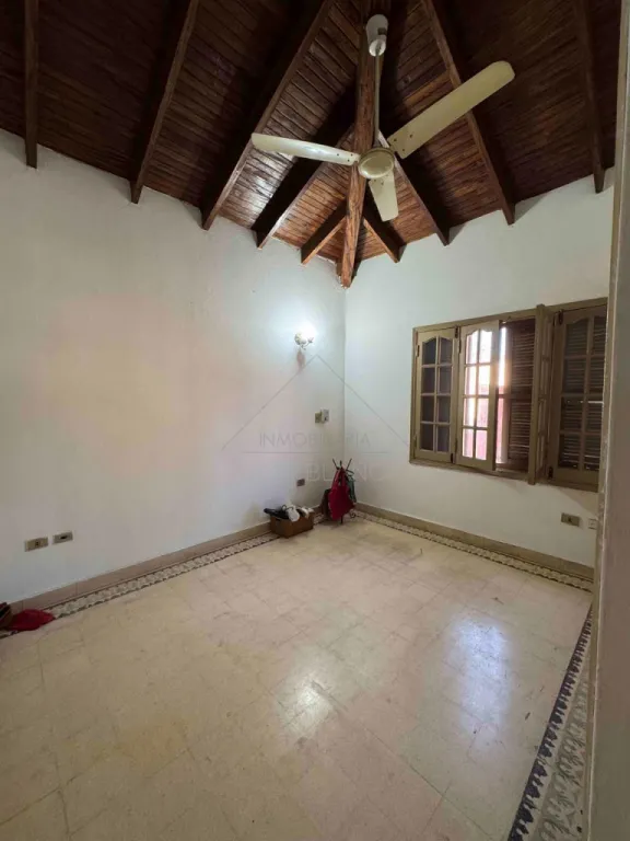 VENDO RESIDENCIA EN ASUNCION, BARRIO HERRERA COD 3422 — фото 2
