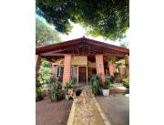 Vendo propiedad de 864 m² (2 lotes) en el Barrio Las Mercedes, AREGUA