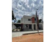 ALQUILO HERMOSA CASA A ESTRENAR DE 3 DORM VILLA ELISA BARRIO 8 DE DICIEMBRE