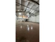 Alquilo tinglado en San Vicente