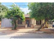 CASA EN VENTA- FERNANDO DE LA MORA ZONA SUR