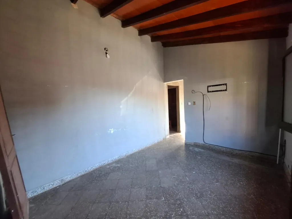 VENDO CASA EN SAN LORENZO, BARRIO VIRGEN DEL ROSARIO COD 5725 — foto 2