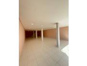 Amplio Salón Comercial en Alquiler – Fernando de la Mora