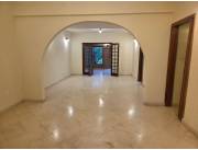 Alquilo casa en asuncion cod5471