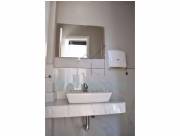 Amplio Local Comercial en Esquina🏬