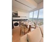 ALQUILO DPTO AMOBLADO EN PETRA TOWER