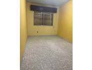 Casa de Dos Plantas en Alquiler – Centro de Asunción