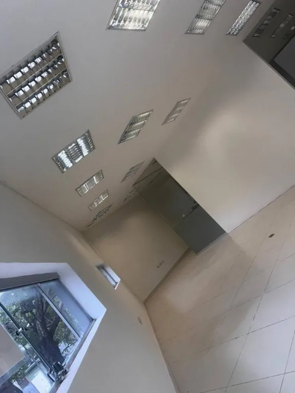 Local Comercial para Oficina en Alquiler – Villa Morra — photo 3