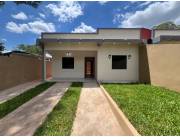 Vendo Chalet de 2 dormitorios A ESTRENAR en Villa Elisa zona Petropar Barrio Villa Bonita