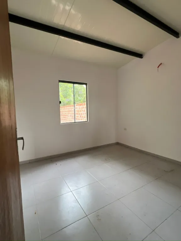 Vendo Chalet de 2 dormitorios A ESTRENAR en barrio Itapuami de Luque zona Ruta Luque Sanbe — foto 2