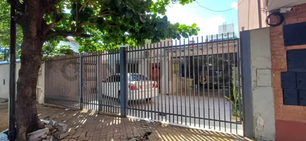 CASA EN VENTA EN ASUNCION BO. GRAL DIAZ — foto 3