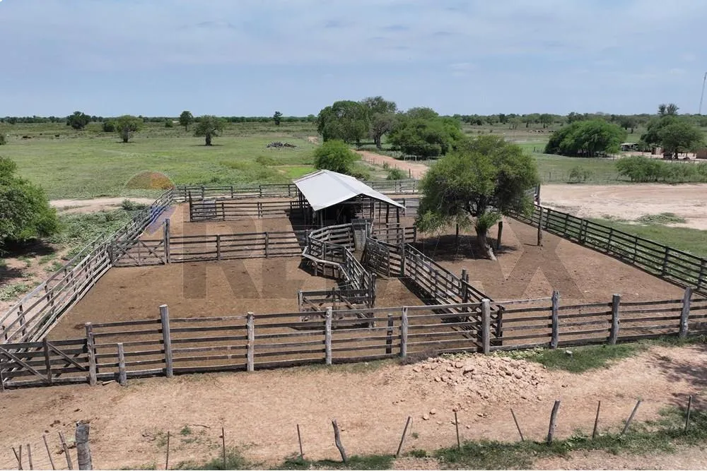 VENDO Estancia en Fuerte Olimpo: Inversión en Auge — foto 3