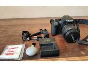 Canon EOS Rebel T2 i