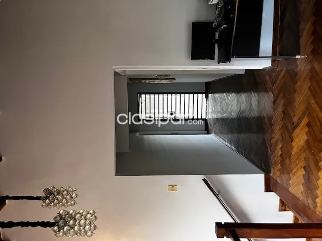 VENDO HERMOSA RESIDENCIA SOBRE AVENIDA DOMINGO PERÓN — foto 2
