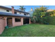 Alquilo casa cod 5471