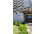 VENDO DEPARTAMENTO AMPLIO 3 DORMITORIOS EDIFICIO KARIMI ASUNCIÓN