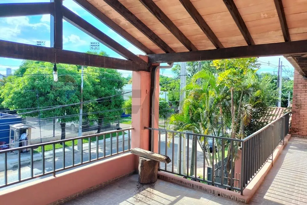 VENDO CASA EN SALVADOR DEL MUNDO 4 HAB — foto 3