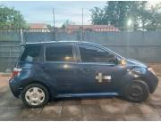 VENDO TOYOTA IST AÑO 2006