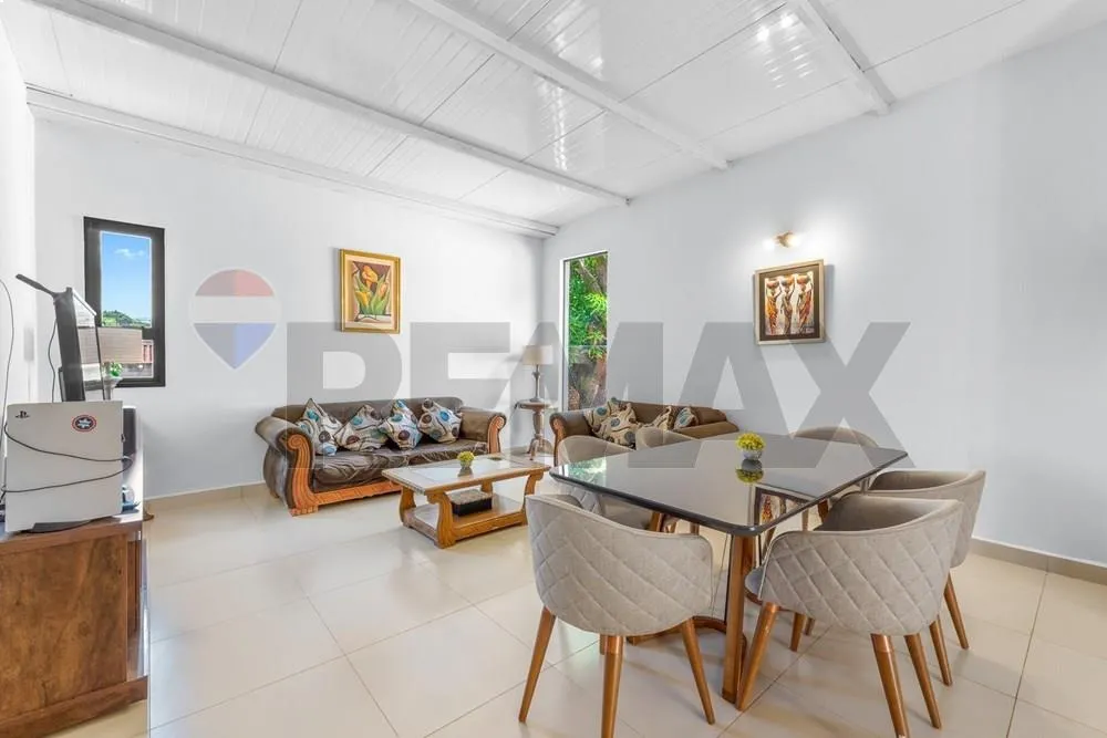 CASA EN VENTA – BARRIO SAN ROQUE, LAMBARÉ — foto 3