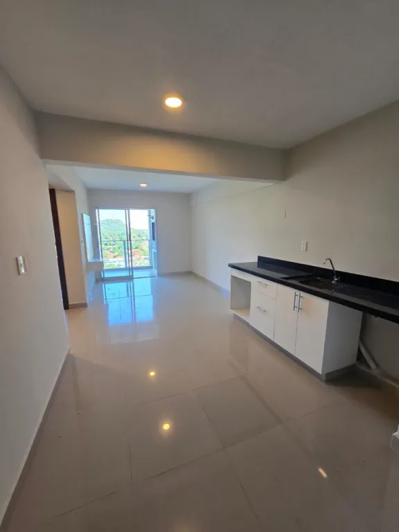 VENDO DEPARTAMENTO MODERNO 2 DORMITORIOS EN LAMBARE — foto 3