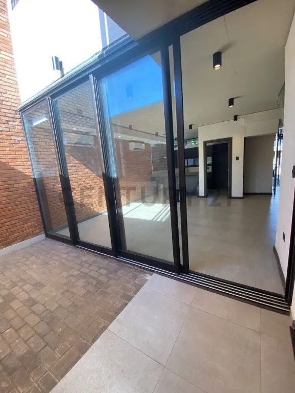 Triplex Premium en venta – Asunción, barrio Ycuá Satí — фото 3