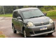 Toyota Sienta 2010 ri