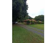 VENDO HERMOSO TAMBO ACTIVO DE 9 HAS SOBRE RUTA EN PARAGUARI