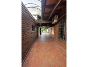 En Venta Casa Mariano Roque Alonso ID 33994