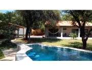 Altos 200mAgua Brava,2 grandes casas nuevas, salon,4 baño,4 dorm,piscina,terreno 1440mtr2