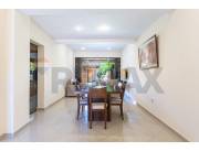 Vendo duplex en Fernando Norte, Zona residencial y cerca de Mariscal Lopez