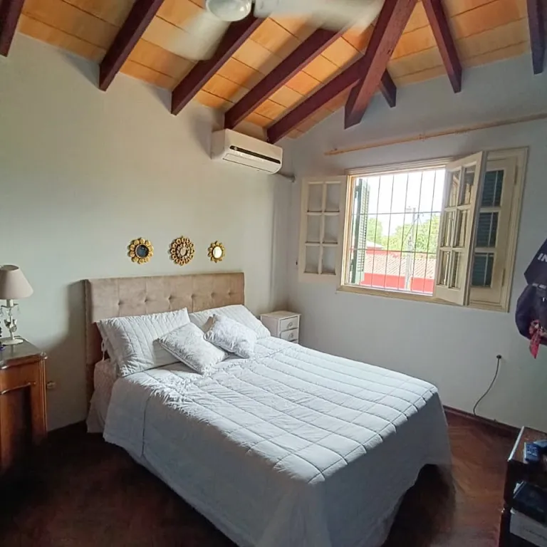 Vendo casa de 4 dormitorios en Mburucuya Asunción — foto 2