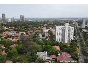 VENDO AMPLIO TERRENO SOBRE AVDA. PRIMER PDTE!