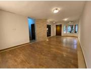 ALQUILO DUPLEX CON O SIN MUEBLES EN BARRIO MBURUCUYA.