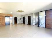 EN VENTA CASA EN LUQUE A MINUTOS DEL AEROPUERTO