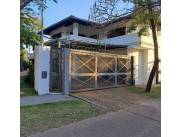 HERMOSA CASA BARRIO MANORA