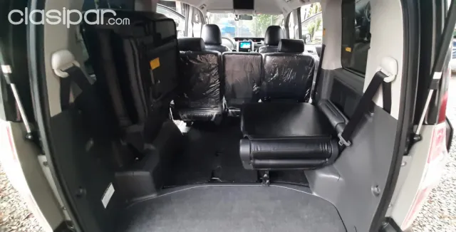 Toyota Noah 2007 — foto 6