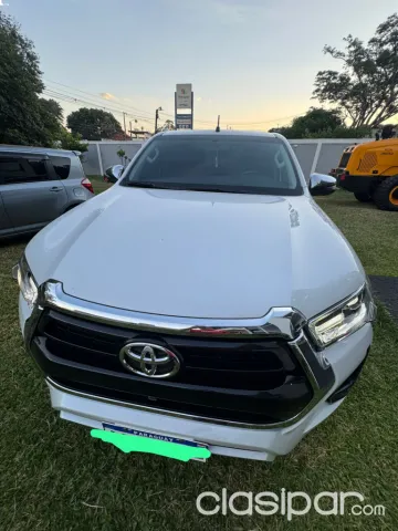 Toyota Hilux 2024 — foto 2