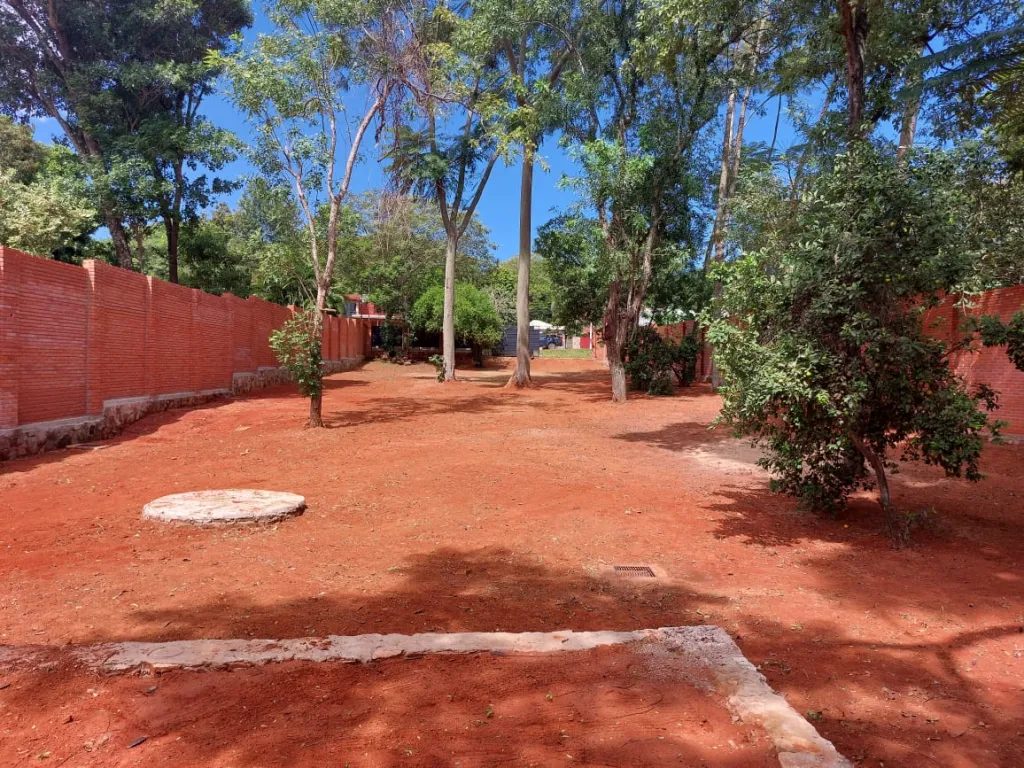 Lindo terreno 1300mtr2 Altos centro muralla 2.5m — foto 3