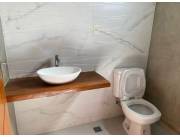 VENDO DUPLEX EN LUQUE, MAKAI COD 5803