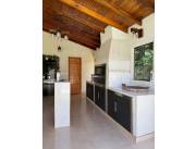 Casa quinta en alquiler temporal en San Bernardino