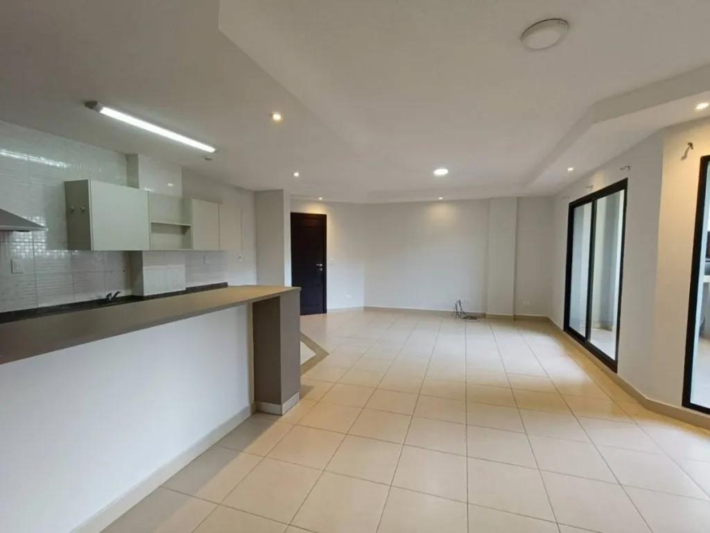ALQUILO DEPARTAMENTO DE 2 DORMITORIOS EN CONDOMINIO MORAVIA SAN LORENZO — foto 2