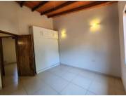 ALQUILO DUPLEX EN FDO DE LA MORA, ZONA COLEGIO CAS COD 3996