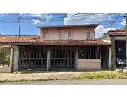 CASA DE 3 DORMITORIOS EN RECOLETA - ASUNCIÓN