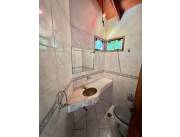 VENDO CASA EN ASUNCION, BARRIO NAZARETH COD 4057