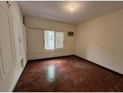 ALQUILO RESIDENCIA EN ASUNCION, BARRIO LAS MERCEDES COD 3591