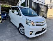 TOYOTA NEW NOAH FULL 2.011 - BLANCO